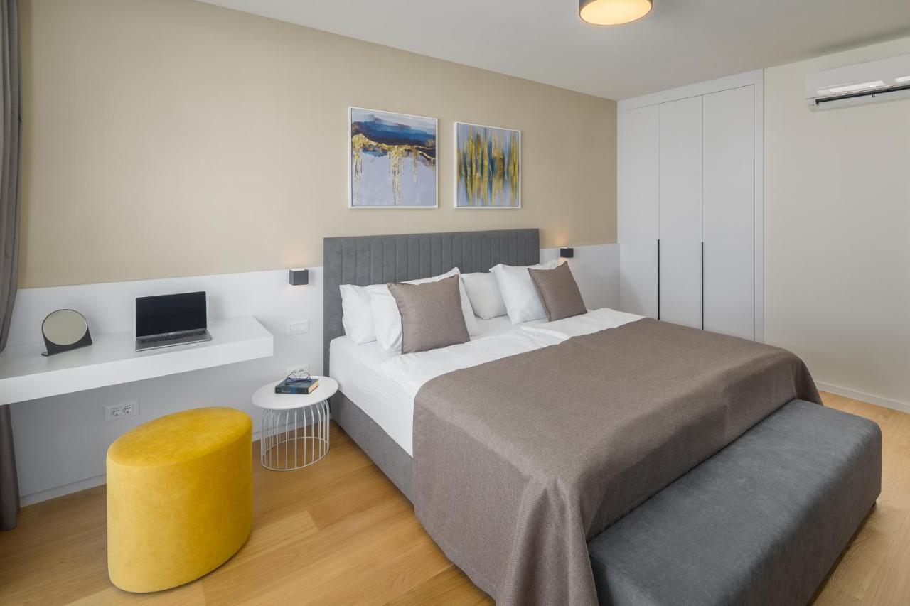 Maj Residence Apartments Luxury Poreč Extérieur photo